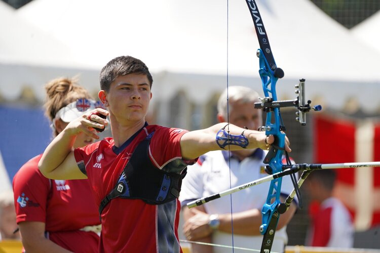 GB youth team win 10 medals in Sion 