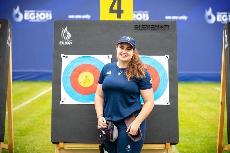Ella Gibson breaks the world record with 715 points at the European Games