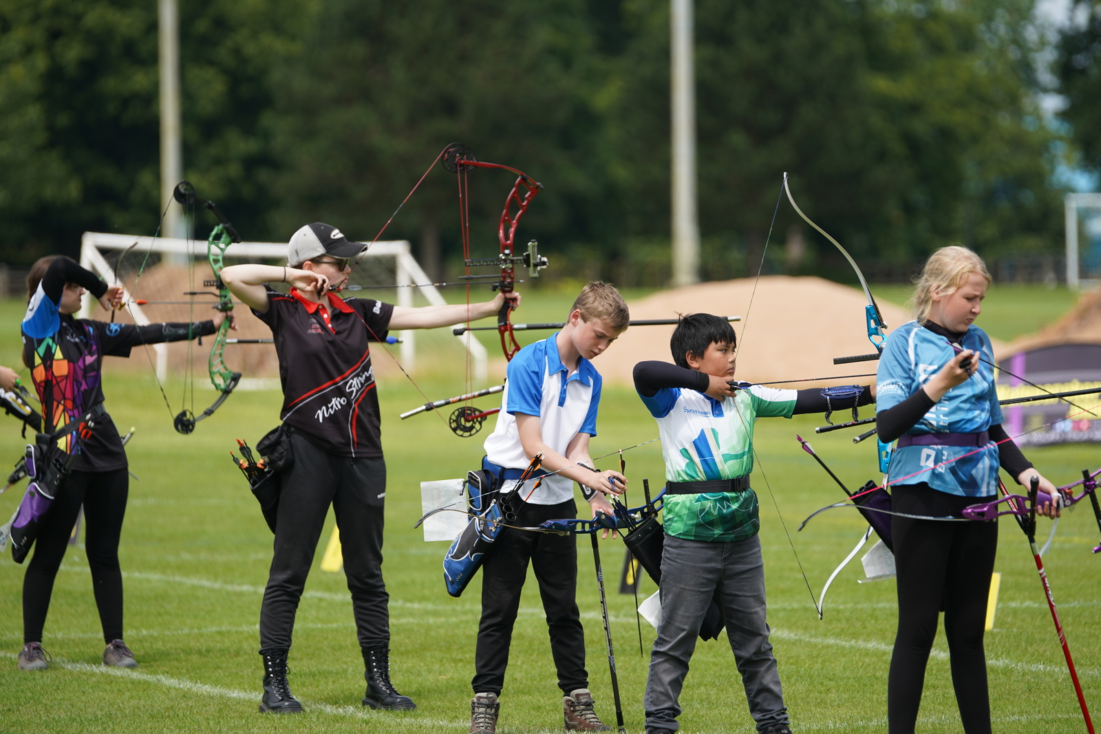 Junior archery on sale